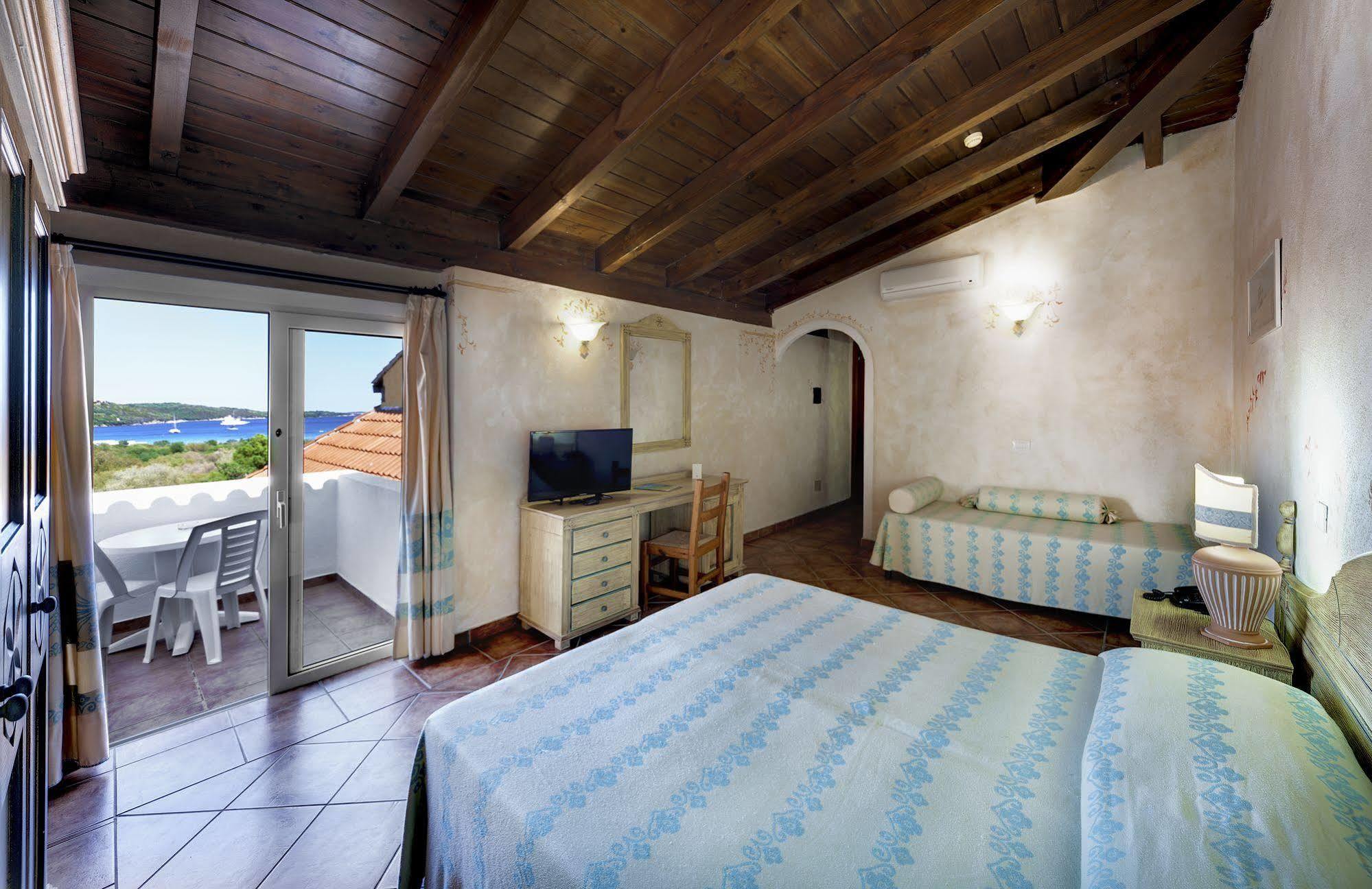 Colonna Beach Hotel Marinella Marinella (Sardinia) Exterior foto